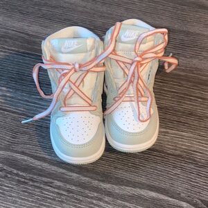 Nike Kids' Sneakers in White and Peach